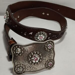 Nocona Rhinestone Belt Womens Size M Brown Tooled Leather GORGEOUS